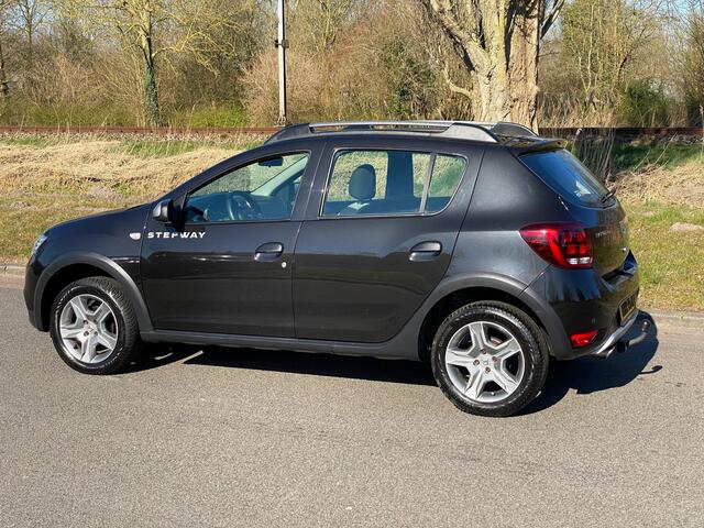 Dacia SANDERO 0.9 TCe Stepway 11-'18 Airco Navi 48dkm 12 mnd Garantie!!