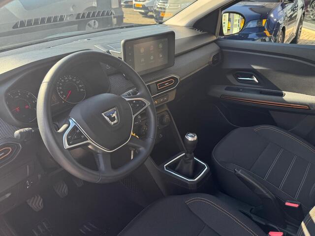 Dacia SANDERO TCe 90 Essential | Achteruitrijcamera |