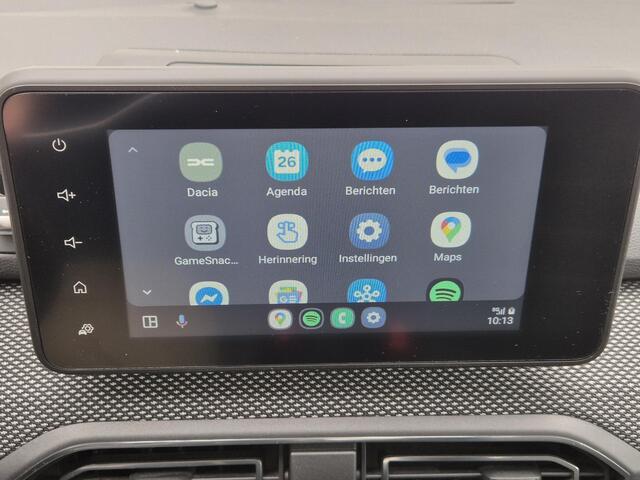 Dacia SANDERO 1.0 TCe 90 Comfort Automaat / Navigatie via Apple Carplay of Android Auto / Cruise control / Airco / Trekgewicht 1100 kg / Apple Carplat Android Auto /
