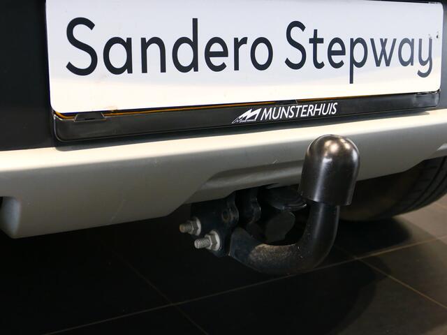 Dacia SANDERO 1.0 TCe Bi-Fuel Stepway Serie Limitee 15th Anniv. !DEALER ONDERHOUDEN! *Trekhaak* - Clima, cruise, navi