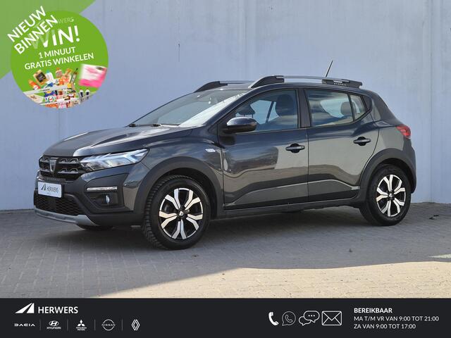 Dacia SANDERO Stepway 1.0 TCe 90 Comfort Handgeschakeld / Pack Easy / Navigatie via Apple Carplay of Android Auto / Trekgewicht 1100 kg / Achteruitrijcamera / Keyless Entry/Start / Cruise control /