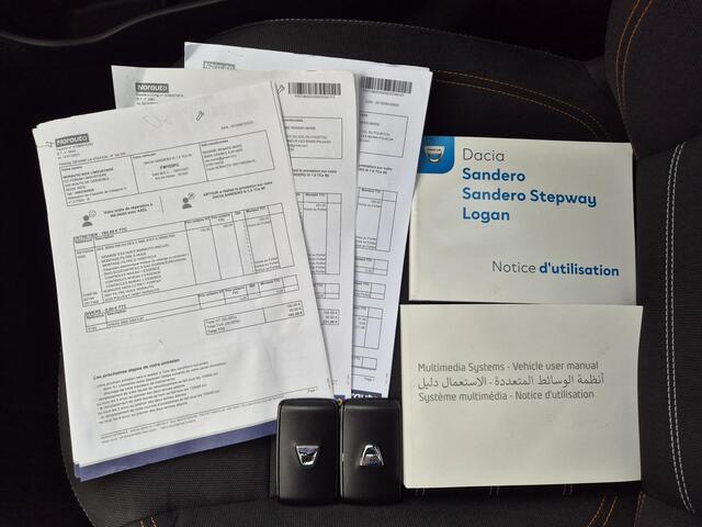 Dacia SANDERO Stepway 1.0 TCe 90 Comfort Handgeschakeld / Pack Easy / Navigatie via Apple Carplay of Android Auto / Trekgewicht 1100 kg / Achteruitrijcamera / Keyless Entry/Start / Cruise control /