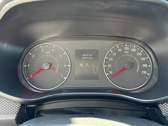 Dacia SANDERO Stepway 1.0 TCe 90 Comfort Automaat, slechts 66463 KM!