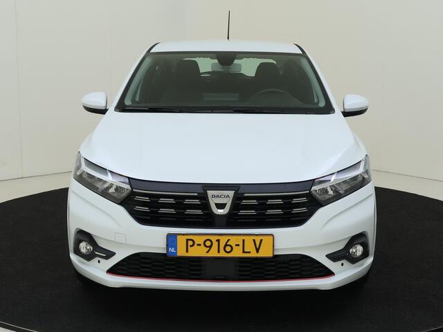 Dacia SANDERO 1.0 TCe 100 Bi-Fuel Comfort | Apple & Android Carplay | Trekhaak | Achteruitrijcamera | Climate Control | Parkeersensoren Voor & Achter | LED Koplampen | Cruise Control & Snelheidsbegrenzer |