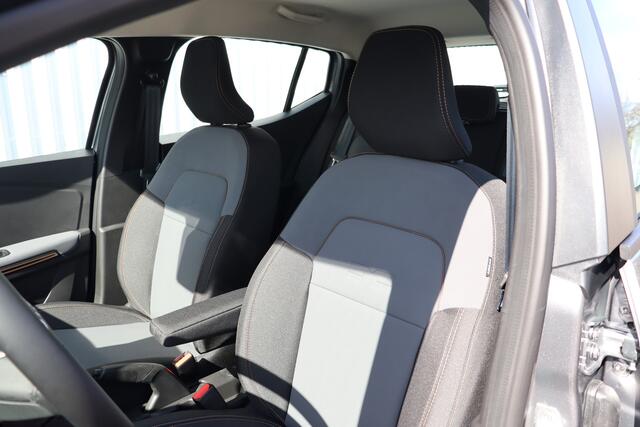 Dacia SANDERO Stepway 1.1 TCe 110 Extreme | Nieuw uit voorraad | Climate Control | Stoelverwarming | Cruise Control | Apple Carplay-/Andoid Auto