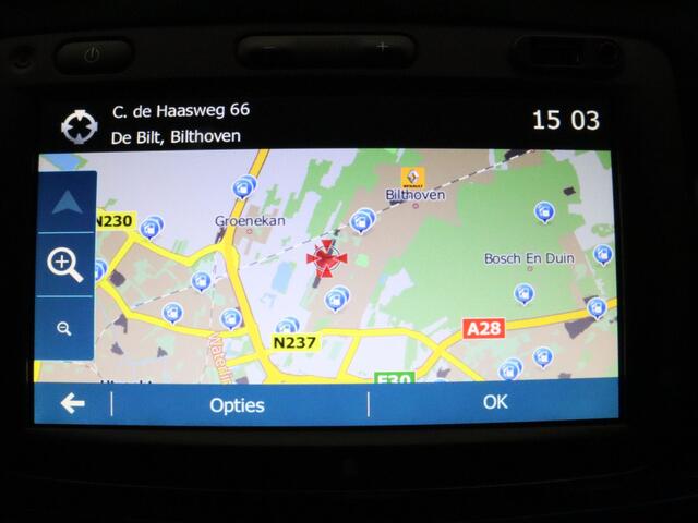Dacia SANDERO TCe 100pk Bi-Fuel Stepway Serie Limitee 15th Anniv. Camera | Climate | Cruise | Navi | Parkeersens. achter
