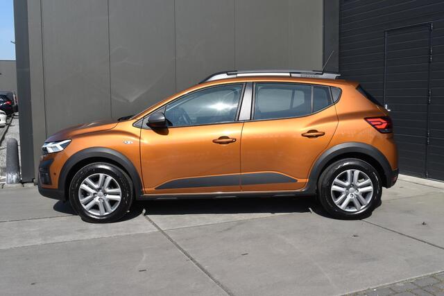 Dacia SANDERO TCe 90 Expression | AUTOMAAT | TREKHAAK | CAMERA | STOELVERWARMING | NAVI | APPLECARPLAY/ANDROIDAUTO | CRUISE CONTROL | CLIMATE CONTROL | PDC