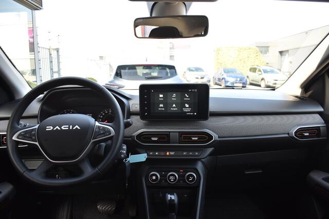 Dacia SANDERO TCe 90 Expression | AUTOMAAT | TREKHAAK | CAMERA | STOELVERWARMING | NAVI | APPLECARPLAY/ANDROIDAUTO | CRUISE CONTROL | CLIMATE CONTROL | PDC
