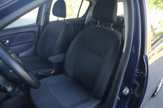 Dacia SANDERO 1.0 SCe Laureate Airco Cruise Control Radio Bluetooth Elektrische Ramen