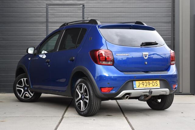 Dacia SANDERO TCe 100 Bi-Fuel Stepway Serie Limitee 15th Anniv. | TREKHAAK | CAMERA | NAVI | CRUISE CONTROL | CLIMATE CONTROL | PDC