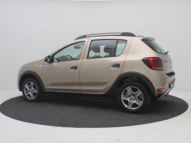 Dacia SANDERO 0.9 TCe Tech Road / Airco / Navigatie middels Apple CarPlay & Android Auto / Cruise Control / Parkeersensoren achter /