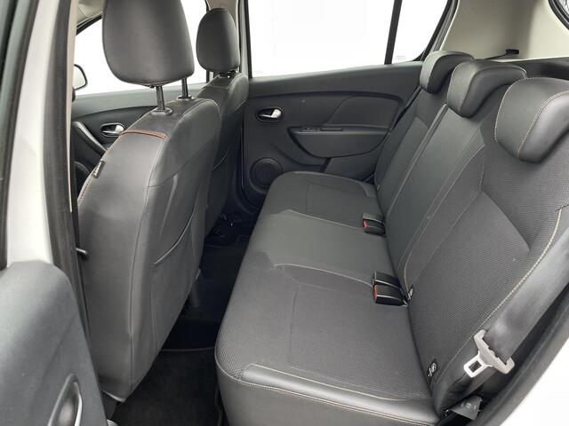 Dacia SANDERO TCe 90 SL Stepway / Navigatie / Airco / Cruise Control / Camera / Parkeersensoren