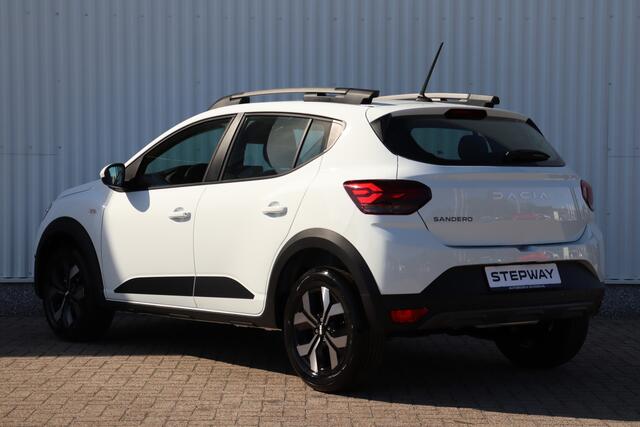 Dacia SANDERO Stepway 1.1 TCe 110 Expression | Nieuw uit voorraad | Airco | Camera | Cruise Control | Apple Carplay-/Android Auto