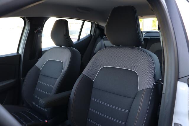 Dacia SANDERO Stepway 1.1 TCe 110 Expression | Nieuw uit voorraad | Airco | Camera | Cruise Control | Apple Carplay-/Android Auto