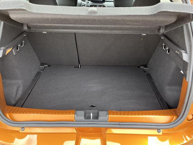 Dacia SANDERO Stepway 1.1 TCe 110 Expression / CROSSCLIMATE ALL SEASIN BANDEN / LICHTMETALEN VELGEN 16 INCH