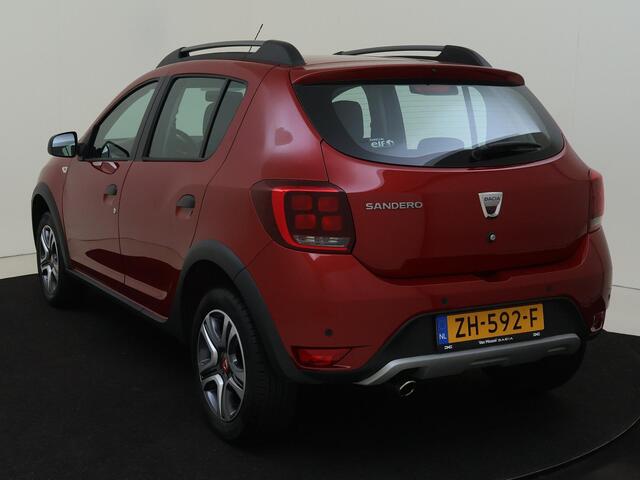 Dacia SANDERO 0.9 TCe 90 PK Tech Road Navigatie | Climate Control | Parkeersensoren Achter | Camera