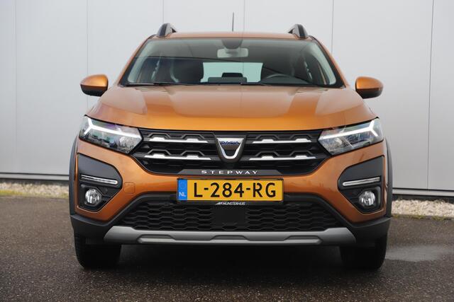 Dacia SANDERO Stepway 1.0 TCe 100 Bi-Fuel Comfort Keyless Navigatie Carplay Android 16 inch LMV Clima Cruise Achteruitrijcamera