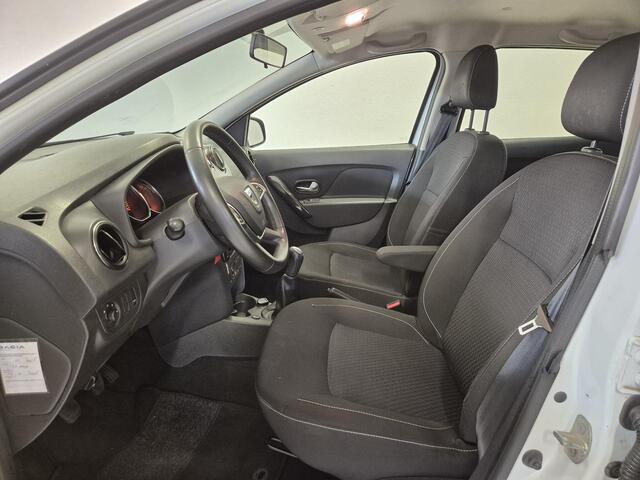 Dacia SANDERO 0.9 TCe Bi-Fuel Laureate | Navigatie | Licht Metalen Velgen | Parkeersensoren |