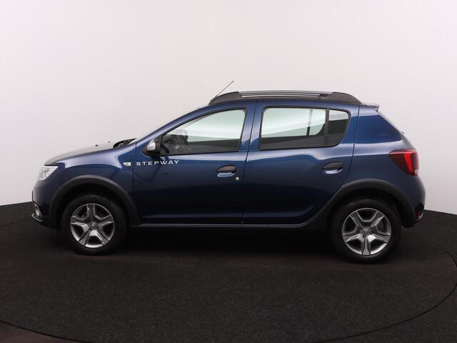 Dacia SANDERO Stepway TCe 90 Easy-R | Navigatie | Parkeersensoren Achter | Achteruitrijcamera | Airco | Cruise Control & Snelheidsbegrenzer | Elektrische Ramen | Trekhaak |