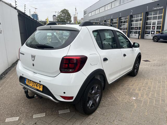 Dacia SANDERO 0.9 TCe SL Stepway / AUTOMAAT / AIRCO / CAMERA / PARKEERSENSOREN / TREKHAAK