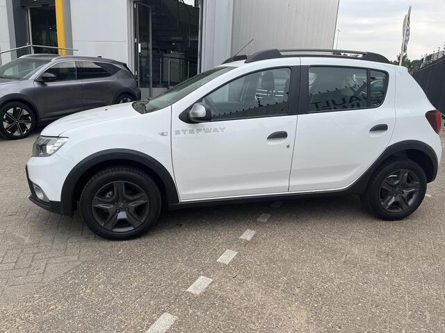 Dacia SANDERO 0.9 TCe SL Stepway / AUTOMAAT / AIRCO / CAMERA / PARKEERSENSOREN / TREKHAAK