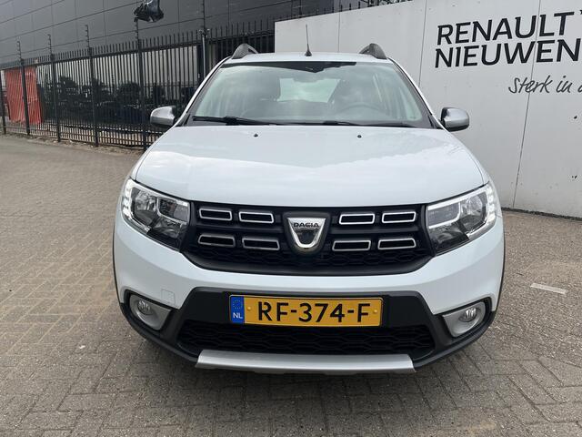 Dacia SANDERO 0.9 TCe SL Stepway / AUTOMAAT / AIRCO / CAMERA / PARKEERSENSOREN / TREKHAAK