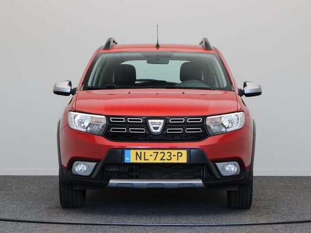 Dacia SANDERO TCe 90pk Bi-Fuel Serie Limiteé Stepway | Trekhaak | Parkeersensoren | Navi | Airco | Cruise |