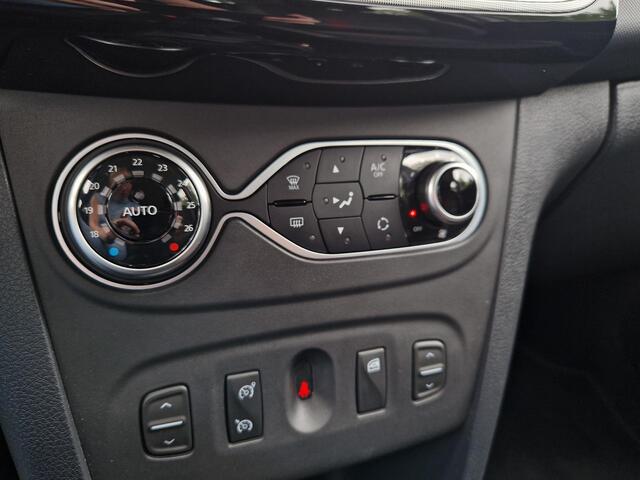 Dacia SANDERO 0.9 TCe Tech Road / Dealer Onderhouden / Trekhaak / Apple Carplay & Android Auto / Achterruitrijcamera / Cruise Control / Climate Control /