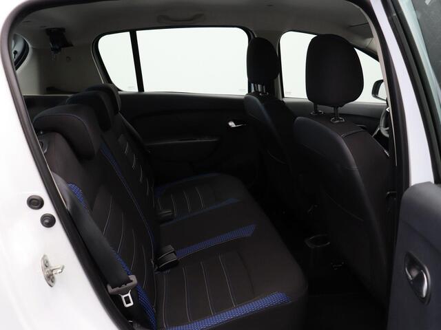 Dacia SANDERO 0.9 TCe Easy-R Stepway Serie Limitee 15th Anniv. | Trekhaak | Bluetooth | Airco | PDC.
