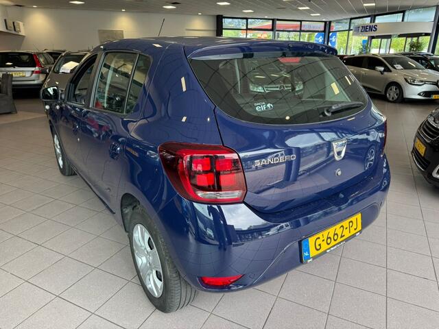 Dacia SANDERO 0.9 TCe Laureate 44 DKM NAP CARPLAY DEALER BJ 2019 !!!