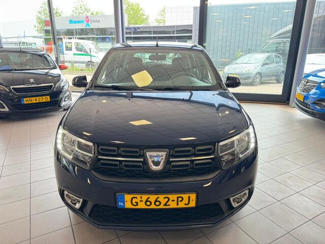 Dacia SANDERO 0.9 TCe Laureate 44 DKM NAP CARPLAY DEALER BJ 2019 !!!
