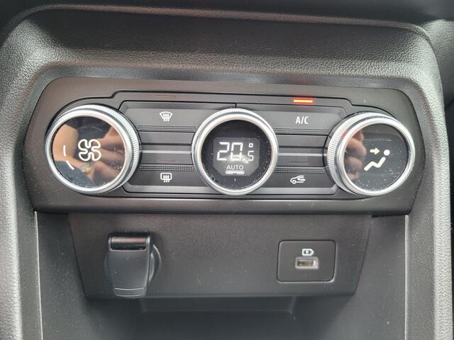 Dacia SANDERO Stepway 1.0 TCe 90 Bi-Fuel (Hoge instap) Trekhaak | Parkeerhulp | Navigatie