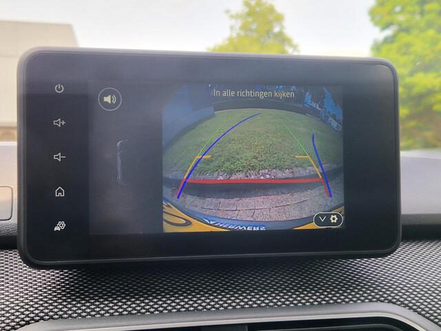 Dacia SANDERO Stepway 1.0 TCe 100 ECO-G Expression / 1e Eigenaar / Achteruitrijcamera / Sensoren Voor en Achter / Apple Carplay / Android Auto / LPG + Benzine /