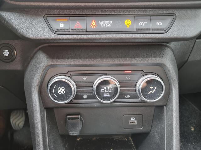 Dacia SANDERO Stepway 1.0 TCe 90 Comfort | Navigatie | Achteruitrijcamera | Climate Control |