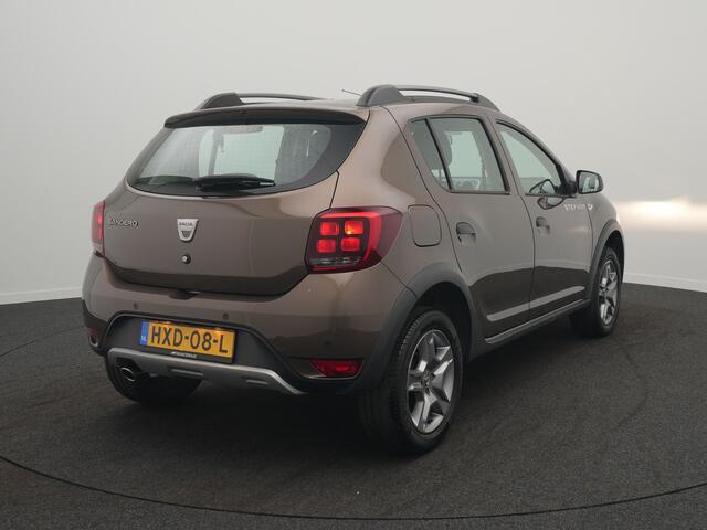 Dacia SANDERO TCe 90 Stepway - RIJKLAARPRIJS - Airco - Achteruitrijcamera - Dealeronderhouden