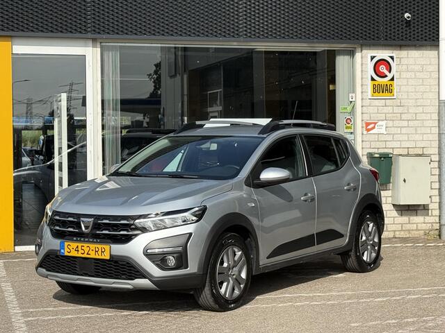 Dacia SANDERO Stepway 1.0 TCe 90 Comfort | Cruise Control | DAB | Parkeersensoren | Airco | LED |