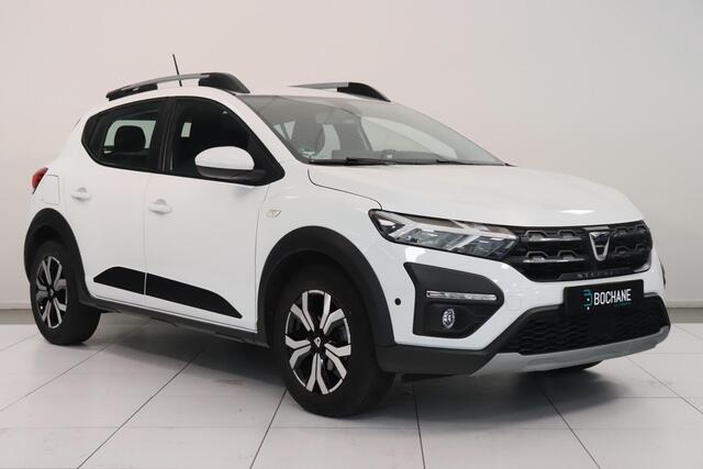Dacia SANDERO Stepway 1.0 TCe 90 Comfort | Afneembare Trekhaak | Achteruitrijcamera | Parkeersensoren V+A | Apple CarPlay / Android Auto