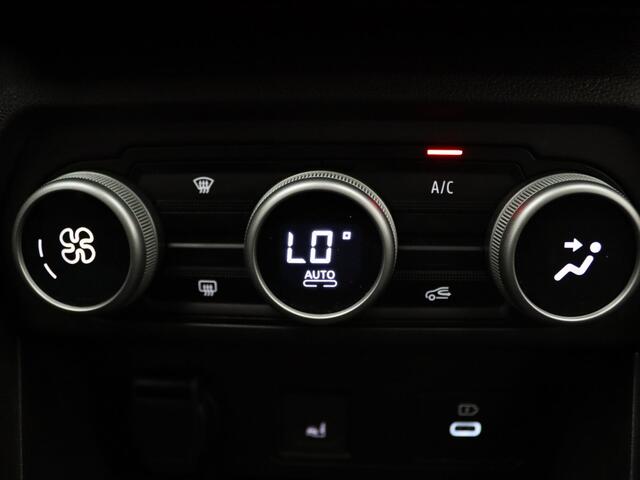 Dacia SANDERO Stepway TCe 110pk Extreme Camera | Cruise | Navi | Parkeersens. v+a