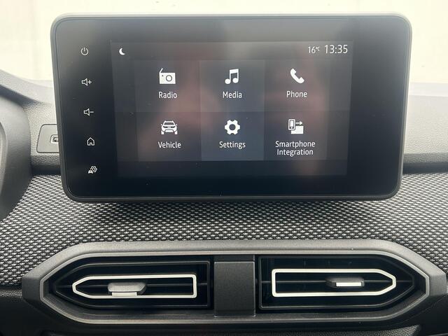 Dacia SANDERO 1.0 TCe 90 Expression / Apple carplay / Android auto / Achteruitrijcamera / Stoelverwarming Voor / Cruise Control /