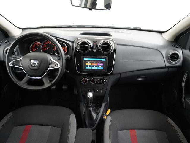 Dacia SANDERO 0.9TCe 90PK Trekhaak Navi Ecc Cruise Control Pdc Tech Road DAB+ Lmv 16" Bluetooth Isofix 1.090KG Trekgewicht