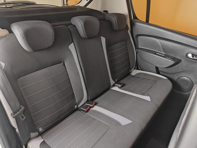 Dacia SANDERO 0.9 TCe SL Stepway navigatie | stoelverw | pdc | cruise dealer onderhouden