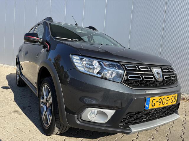Dacia SANDERO 0.9 TCe Tech Road / Airco / Cruise Control / Achteruitrijcamera / Navigatie /