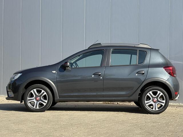 Dacia SANDERO 0.9 TCe Tech Road / Airco / Cruise Control / Achteruitrijcamera / Navigatie /