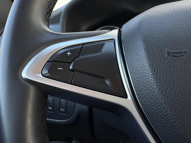 Dacia SANDERO 0.9 TCe Tech Road / Airco / Cruise Control / Achteruitrijcamera / Navigatie /