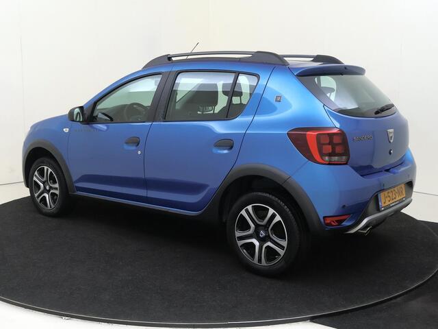 Dacia SANDERO 1.0 TCe Stepway Serie Limitee 15th Anniv. Navigatie | Cruise & Climate Control | LM Velgen | Dakrails |
