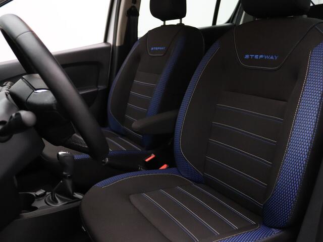 Dacia SANDERO 90pk TCe Easy-R Stepway Serie Limitee 15th Anniv. Automaat Camera | Climate | Cruise | Navi | Parkeersens. achter