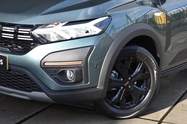 Dacia SANDERO Stepway TCe 110 Extreme | CAMERA | APPLECARPLAY/ANDROIDAUTO | STOELVERWARMING | CRUISE CONTROL | CLIMATE CONTROL | ALL-SEASONBANDEN | PDC | LMV