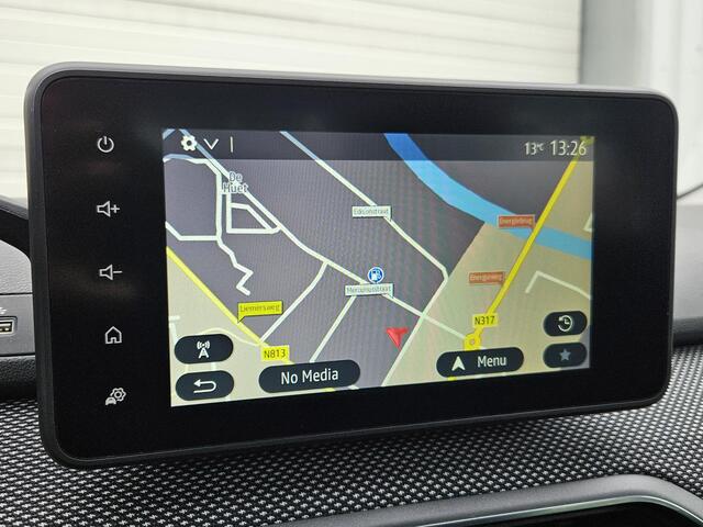 Dacia SANDERO 1.0 Bi-Fuel Comfort / 1e Eigenaar / Dealer Onderhouden / Trekhaak / Navigatie / Apple Carplay & Android Auto / Climate Control / Parkeersensoren /