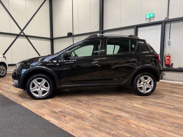 Dacia SANDERO 0.9 TCe Easy-R Stepway Lauréate ? AUTOMAAT / AIRCO / NAVI / CRUISE /