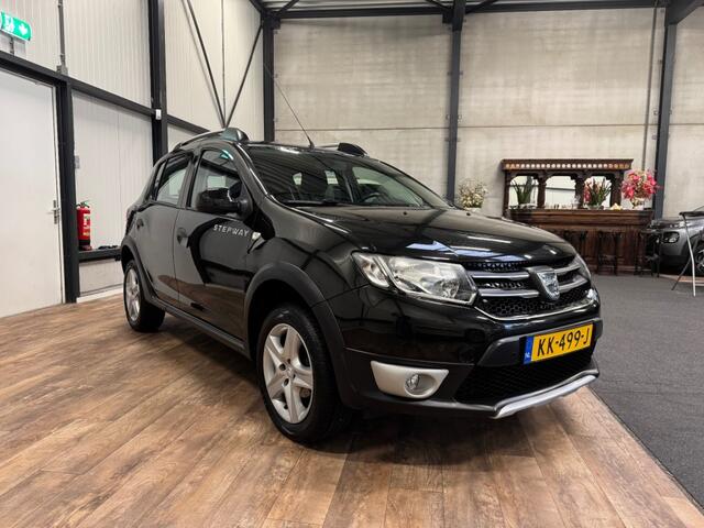 Dacia SANDERO 0.9 TCe Easy-R Stepway Lauréate ? AUTOMAAT / AIRCO / NAVI / CRUISE /